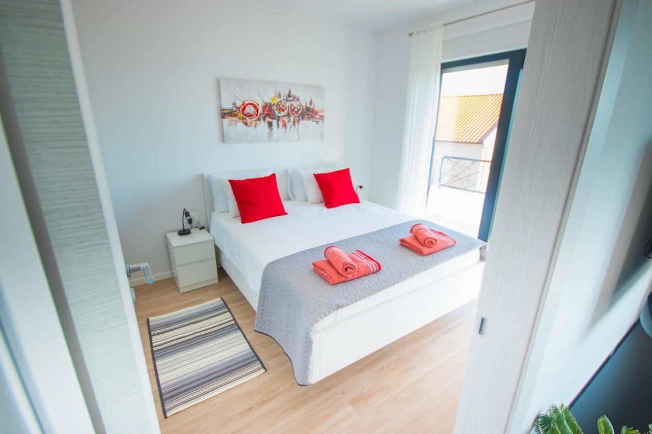 Apartmani Le-Lu Kaštela Exterior foto