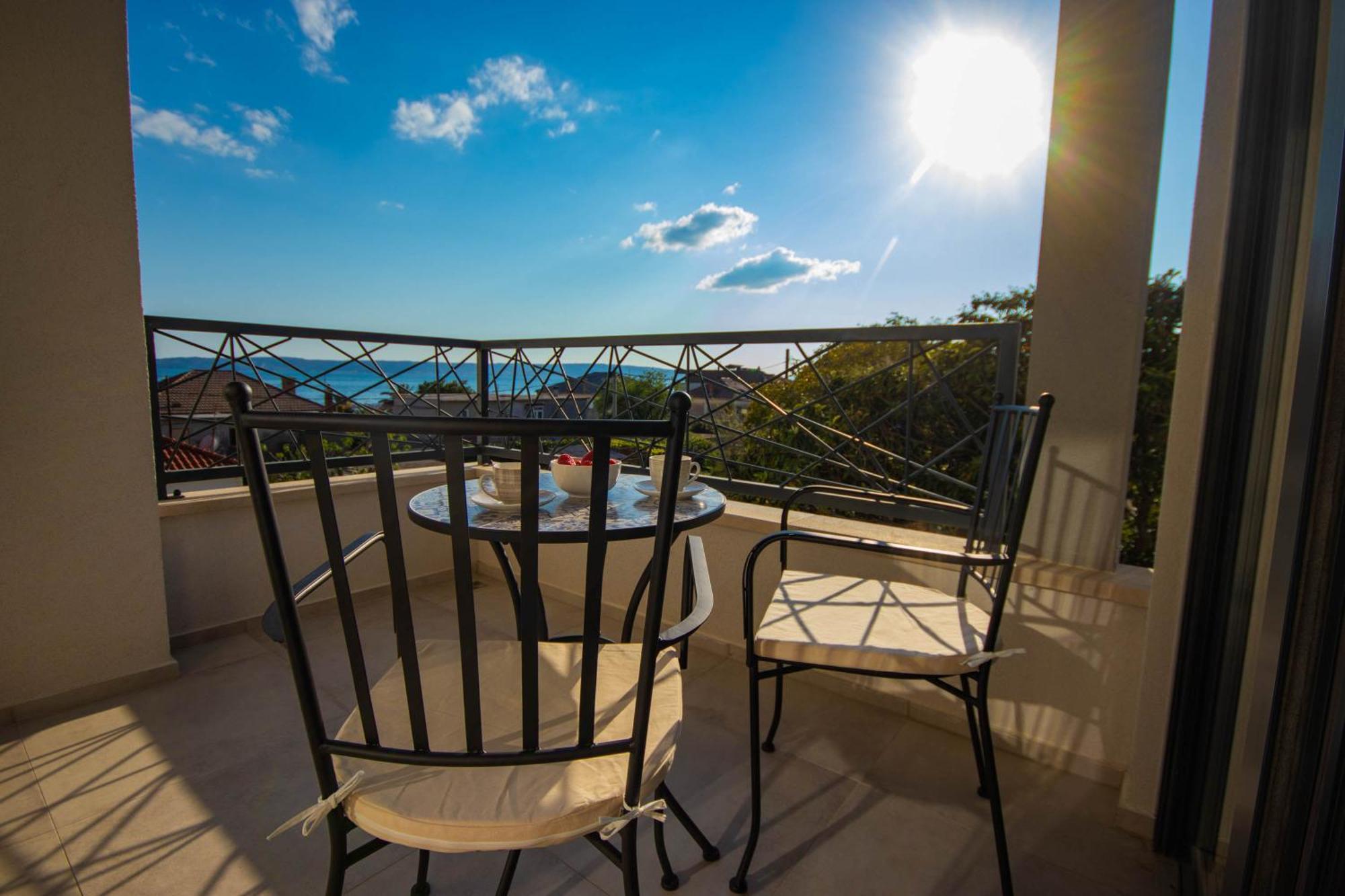 Apartmani Le-Lu Kaštela Habitación foto